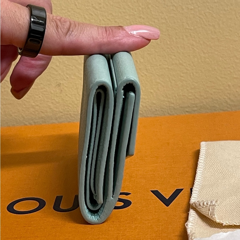 Louis Vuitton LockMini Wallet Mint Green Calf Leather Silver LV Hardware M68481 - Picture 8 of 16